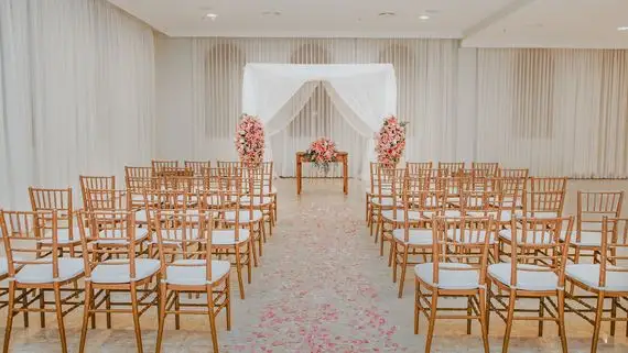 LA SALA CURIÓ